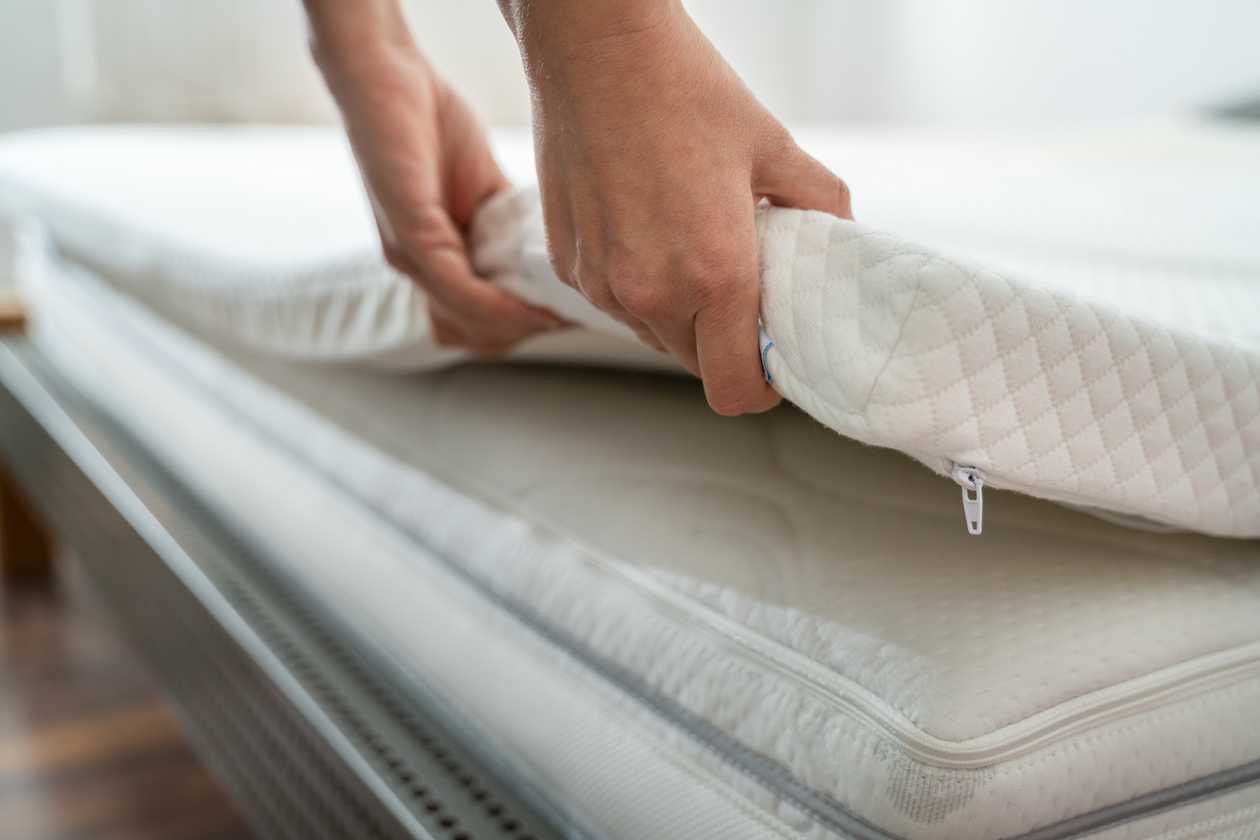 avoiding back pain what type of mattress should i steer clear of